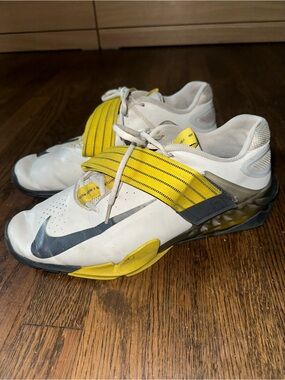 Nike Savaleos Grey/Yellow